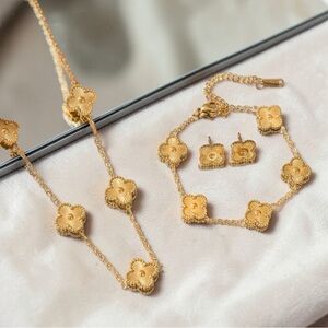 Set of 3 18k Gold Plated Gold Four-Leaf Clover Necklace Earring Bracelet